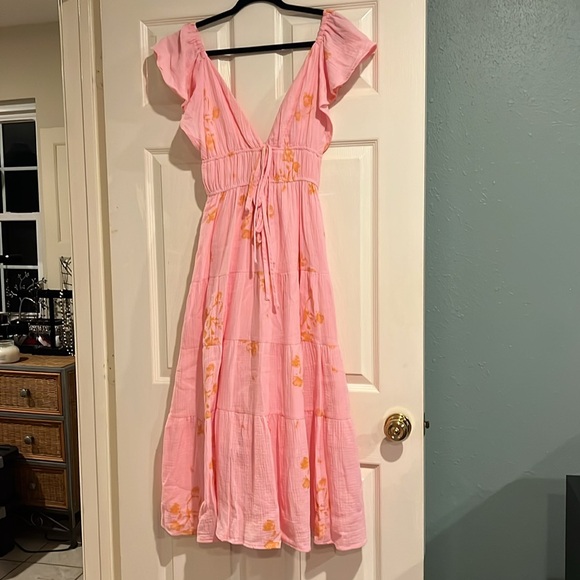 Impeccable Pig Mable Pink Floral Deep V Neck Maxi Dress NWT - Picture 12 of 14